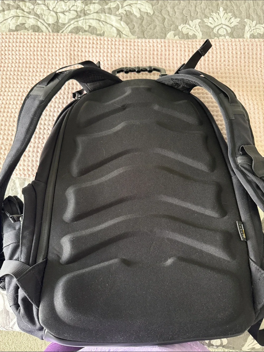 Oakley Icon 2.0 Black Men's Everyday Backpack with Front Utility Pocket